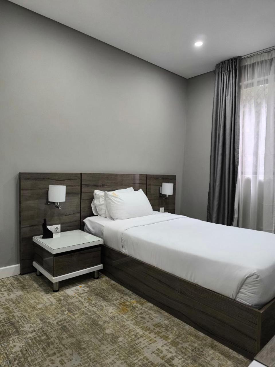 Polana Plaza Hotel Maputo Buitenkant foto